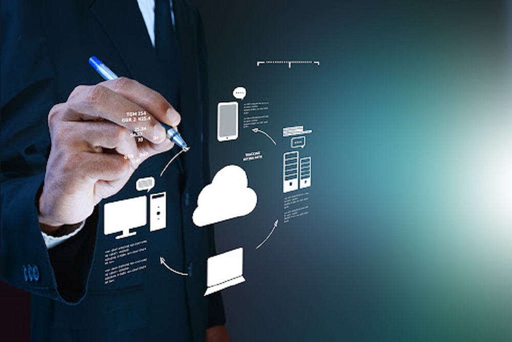 37898463 - business man showing concept of cloud computing.